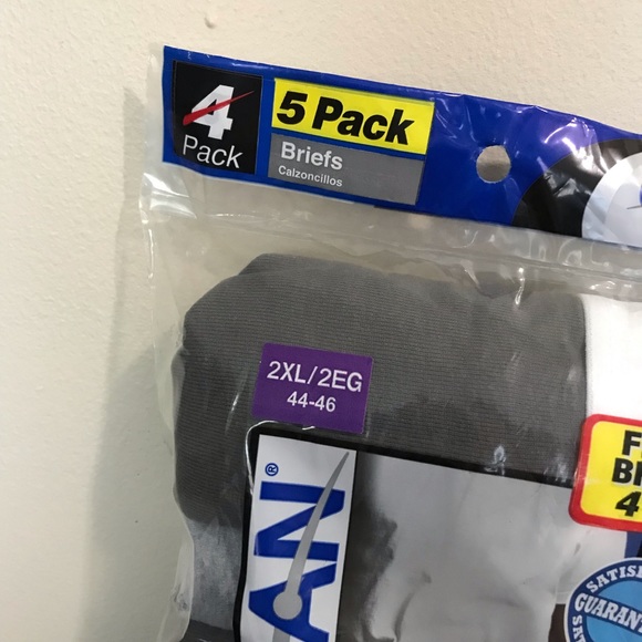 New in Package Gildan 5 pack Briefs | 100% Cotton Underwear - Picture 3 of 7